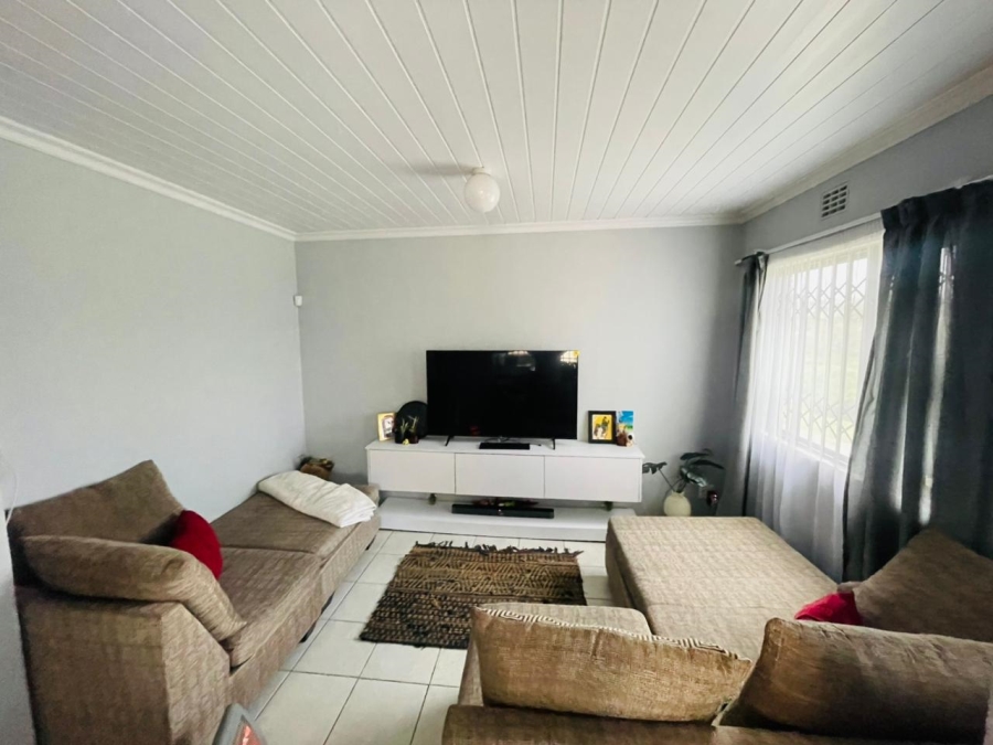 2 Bedroom Property for Sale in Amalinda Eastern Cape